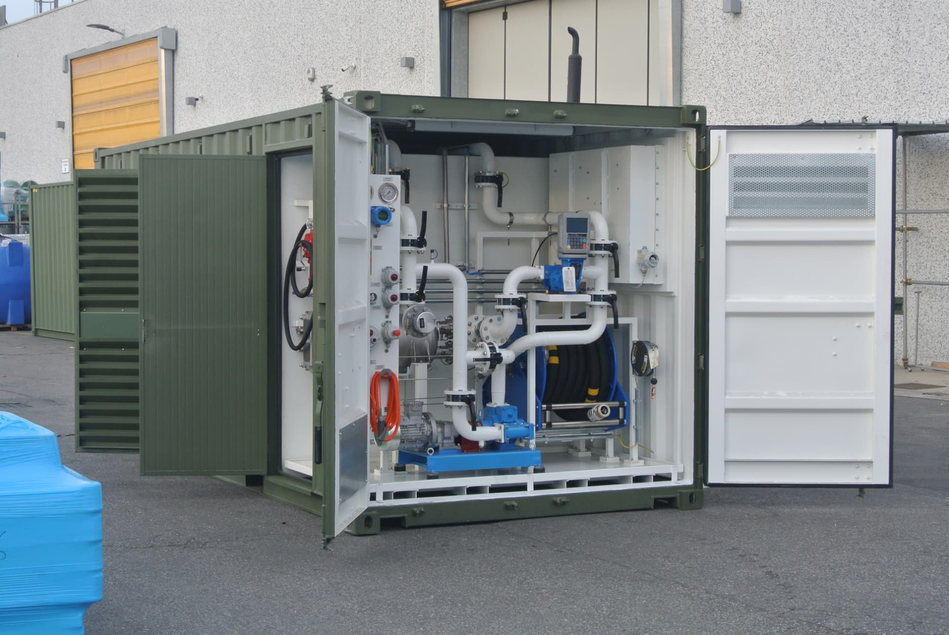 Containerized Fuel Farm detail