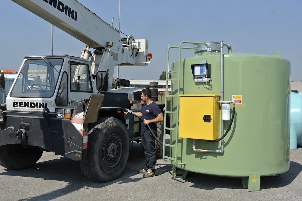 Vertical bunded storage tank with dispensing cabinet refueling site equipment