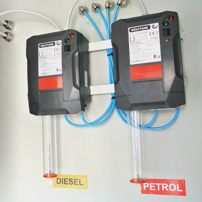 Wall-mounted leak detection units monitoring diesel and petrol double-wall tanks